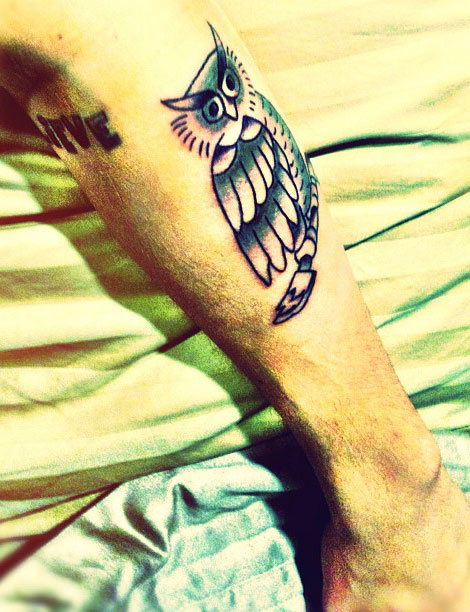 Justin Bieber s new tattoo an owl