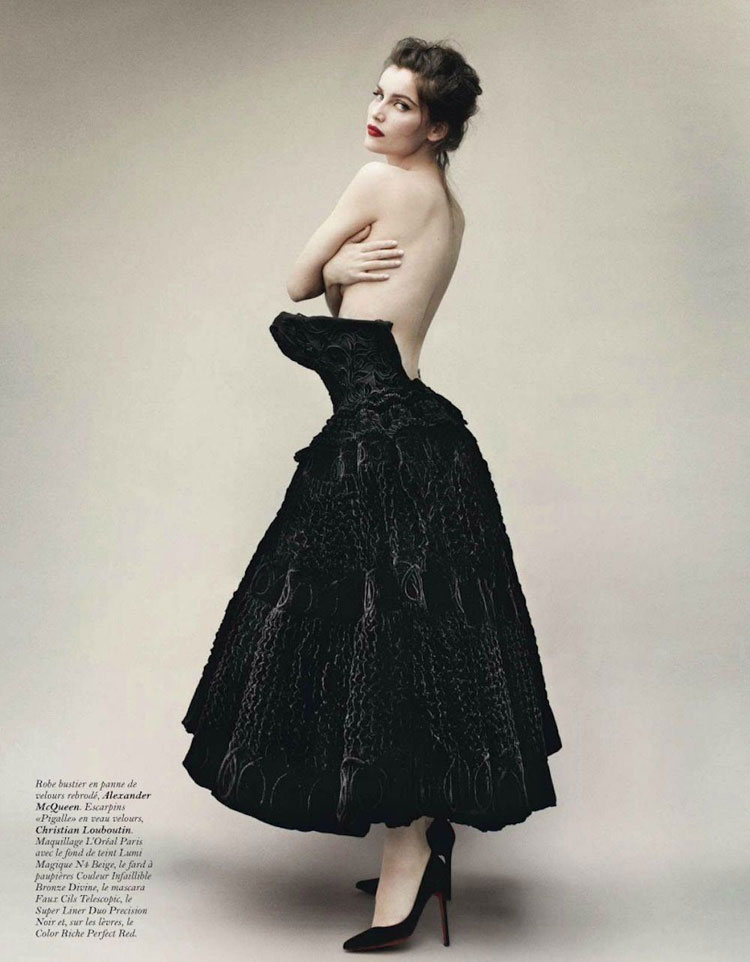 Laetitia Casta by Mario Testino for Vogue