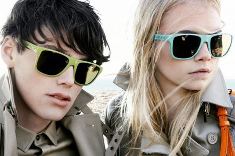 Burberry Foldable sunglasses
