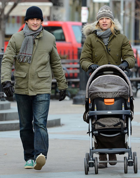 Claire Danes stroller NY