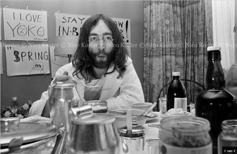 John Lennon Yoko Ono 902 Hotel Room