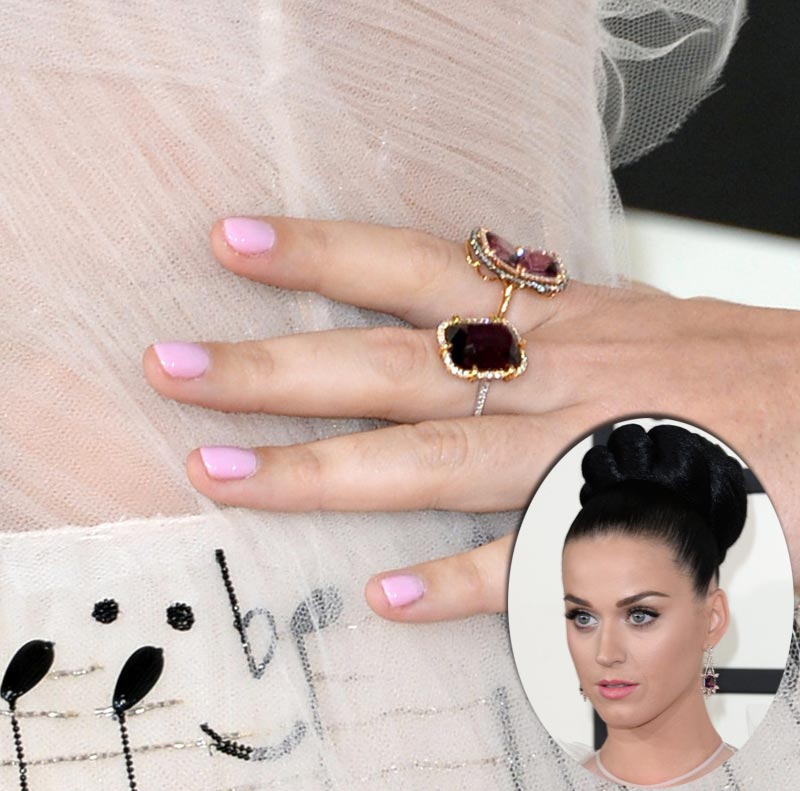 Katy Perry Grammy pink nails
