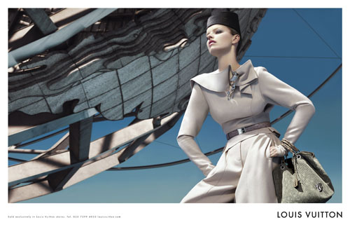 Louis Vuitton Fall Winter 08 09 Ad Campaign With Eva Herzigova