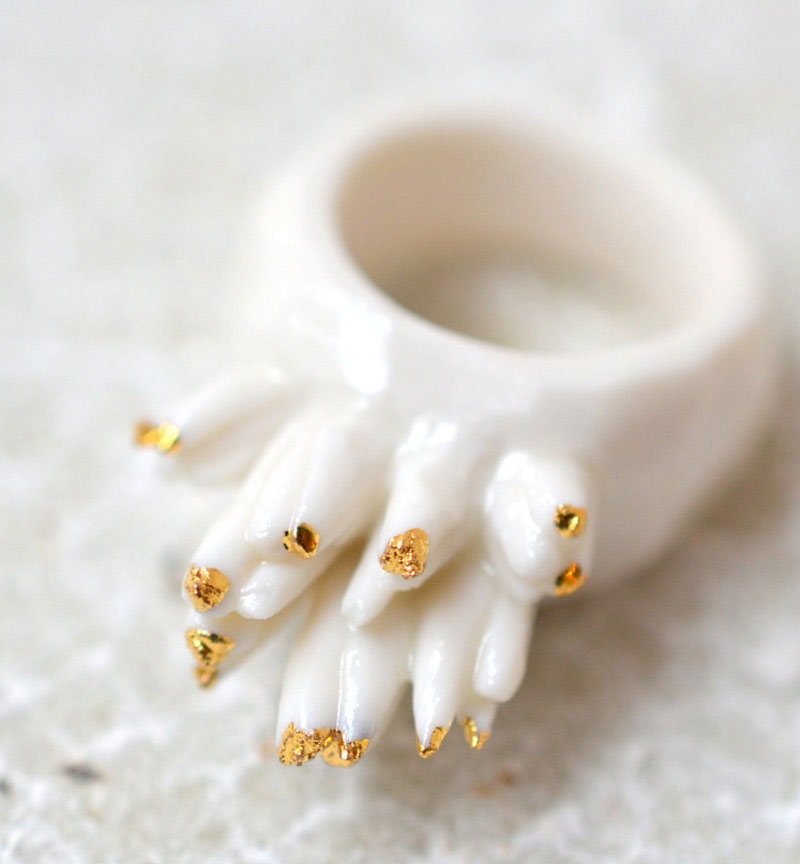 porcelain ring with gold goutte de terre