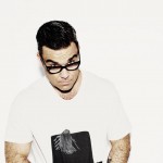 Robbie Williams Comic Relief Red Nose tee