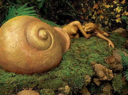 sculpture-from-bruno-turfs-garden